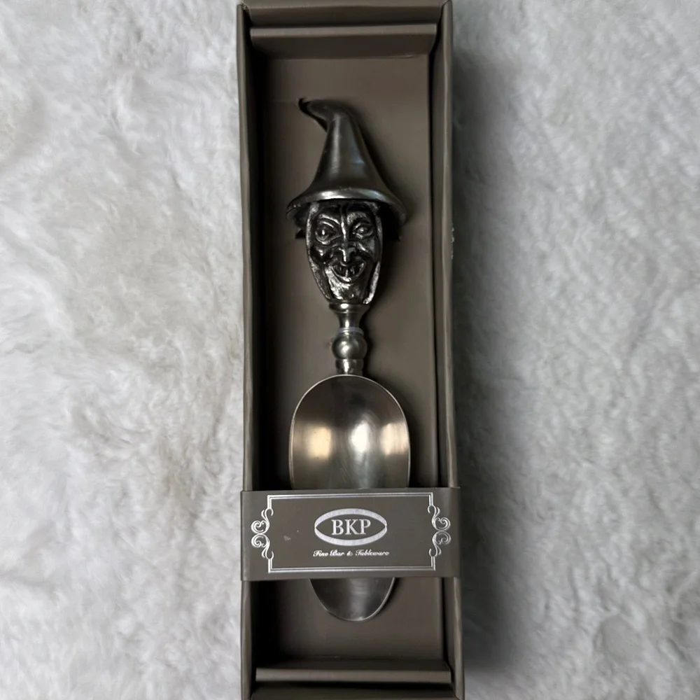BKP‎ Halloween Witch Metal Ice Scoop Barware Party Entertain Silver India NEW